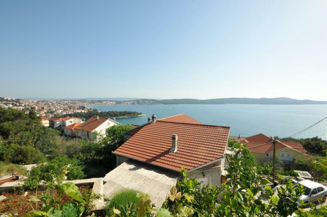 Apartment Ana Trogir Exteriör bild